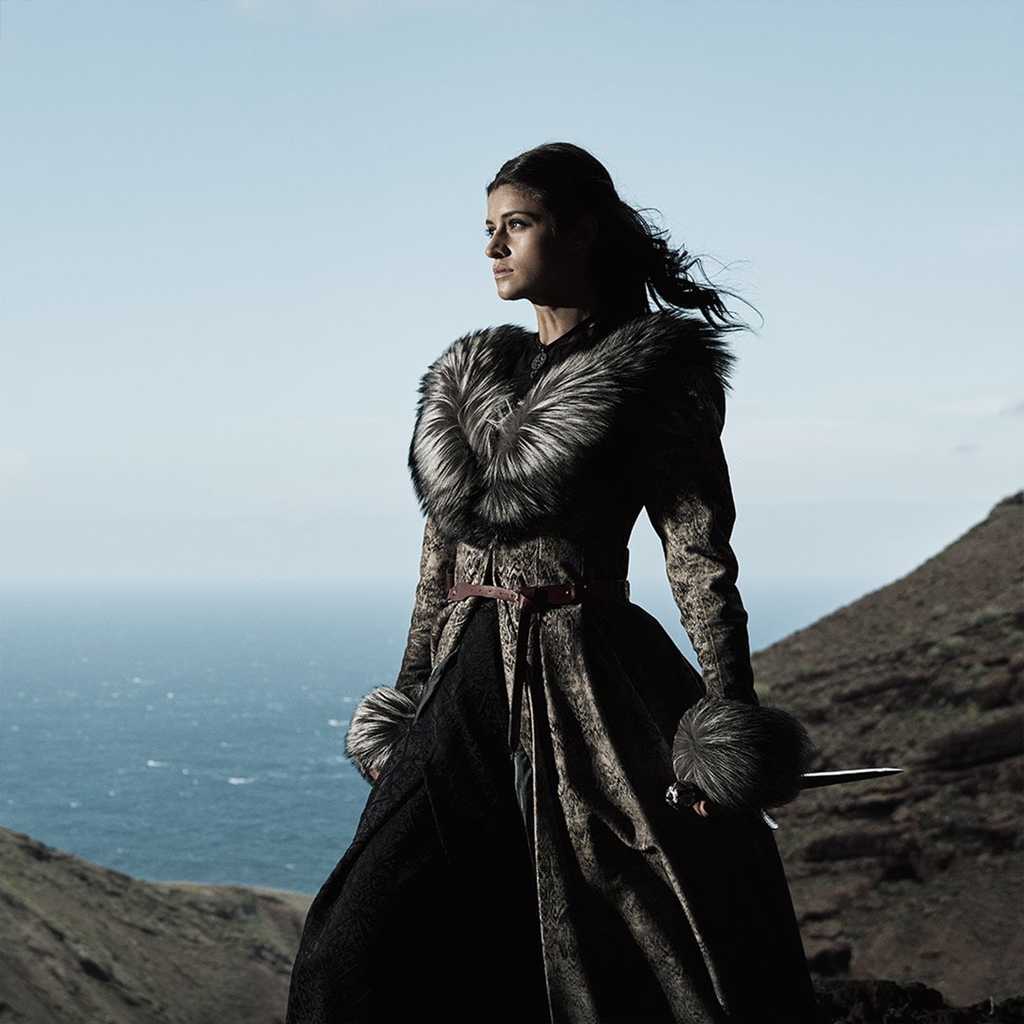 Dbf0b05b7a2b0d4c6693dcbb001d7450 netflix yennefer