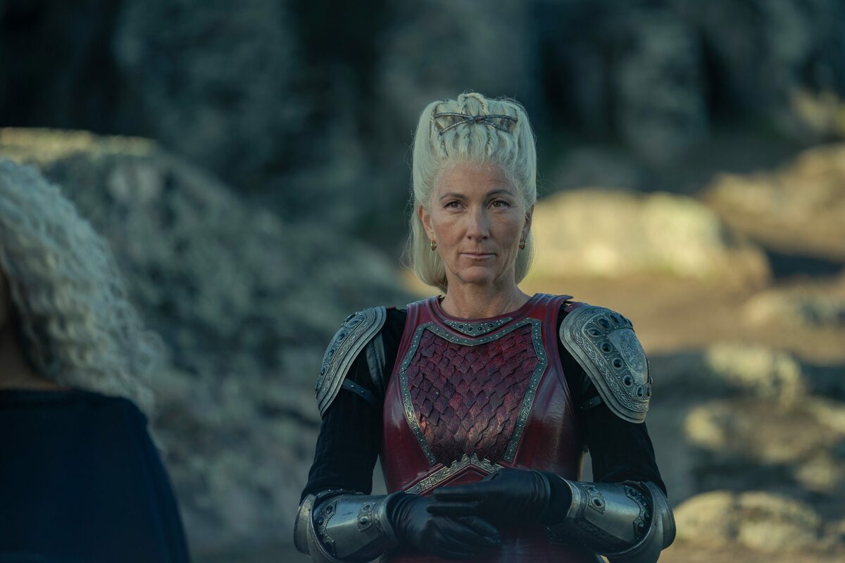 Large 1aa35c9b9fead97277df0b974927b237 rhaenys 20targaryen 20hotd 20s2