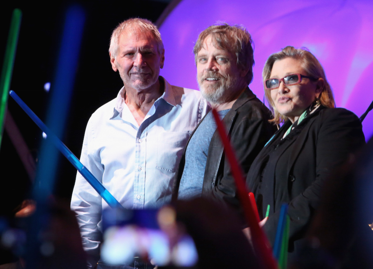 Large 23c1e30e65bd445713dad20d5886170d star wars comic con 2015 panel 24