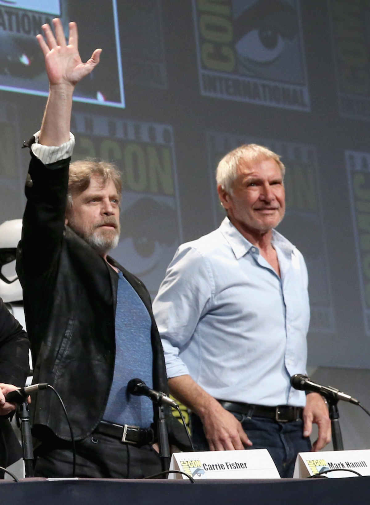 Large 23c1e30e65bd445713dad20d5886170d star wars comic con 2015 panel 25