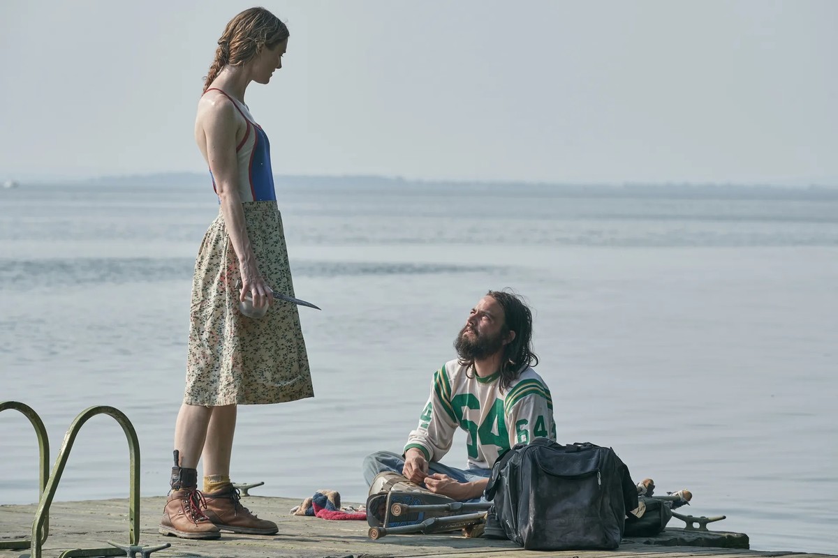 Large 392933a43ba657b4cc6d3d6dd866ce81 mackenzie davis daniel zovatto.jpg