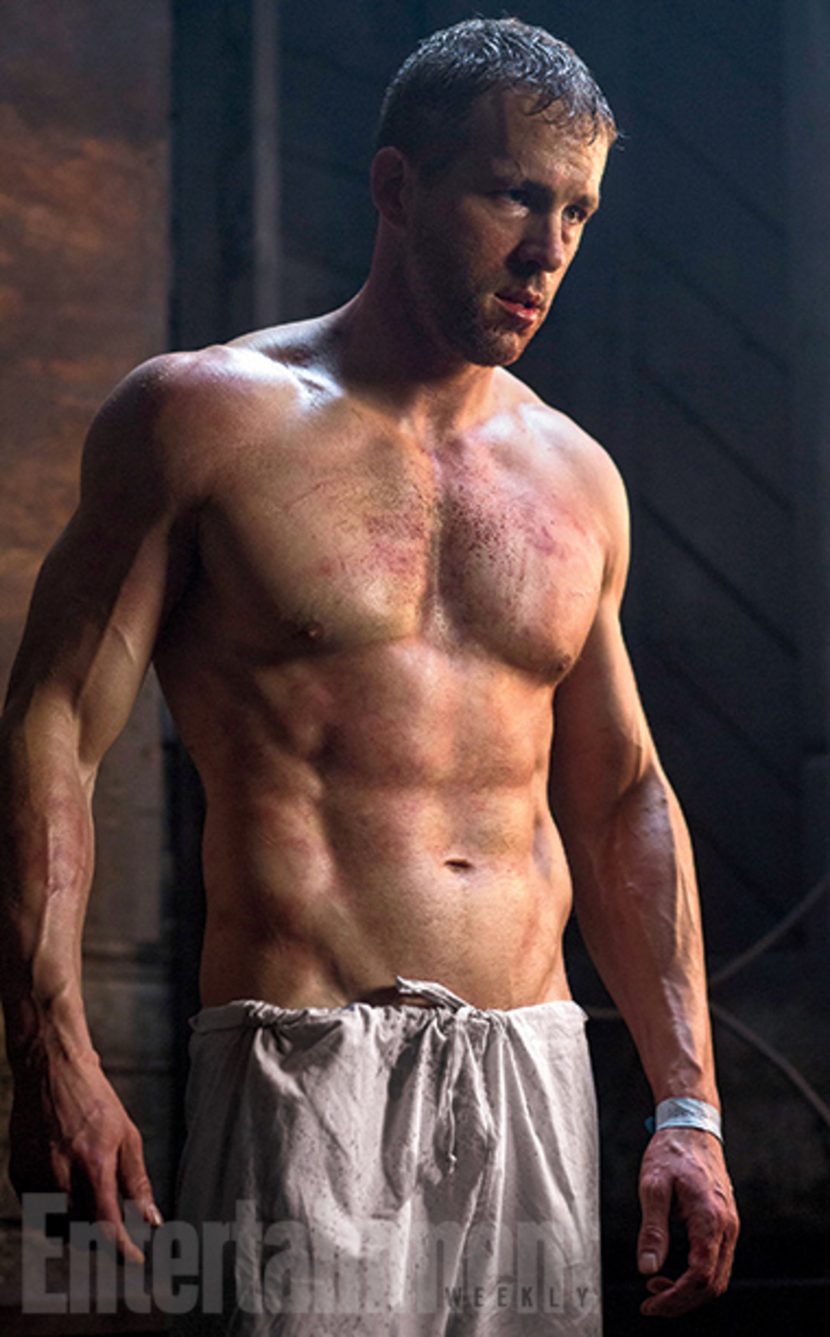 Large 4dc67e8fa6ce06e3ffa468bbde37a92c ryan reynolds deadpool image wade wilson