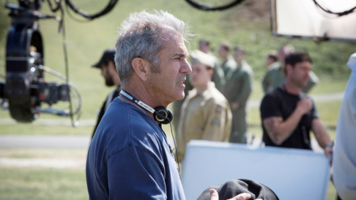 Large 4e4509849826544b29f44b513285ecf5 hacksaw ridge mel gibson andrew garfield 2
