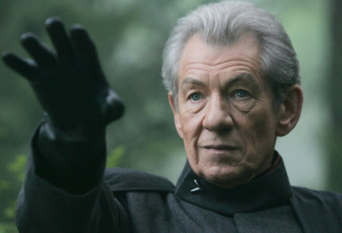 Ian McKellen som Magneto.