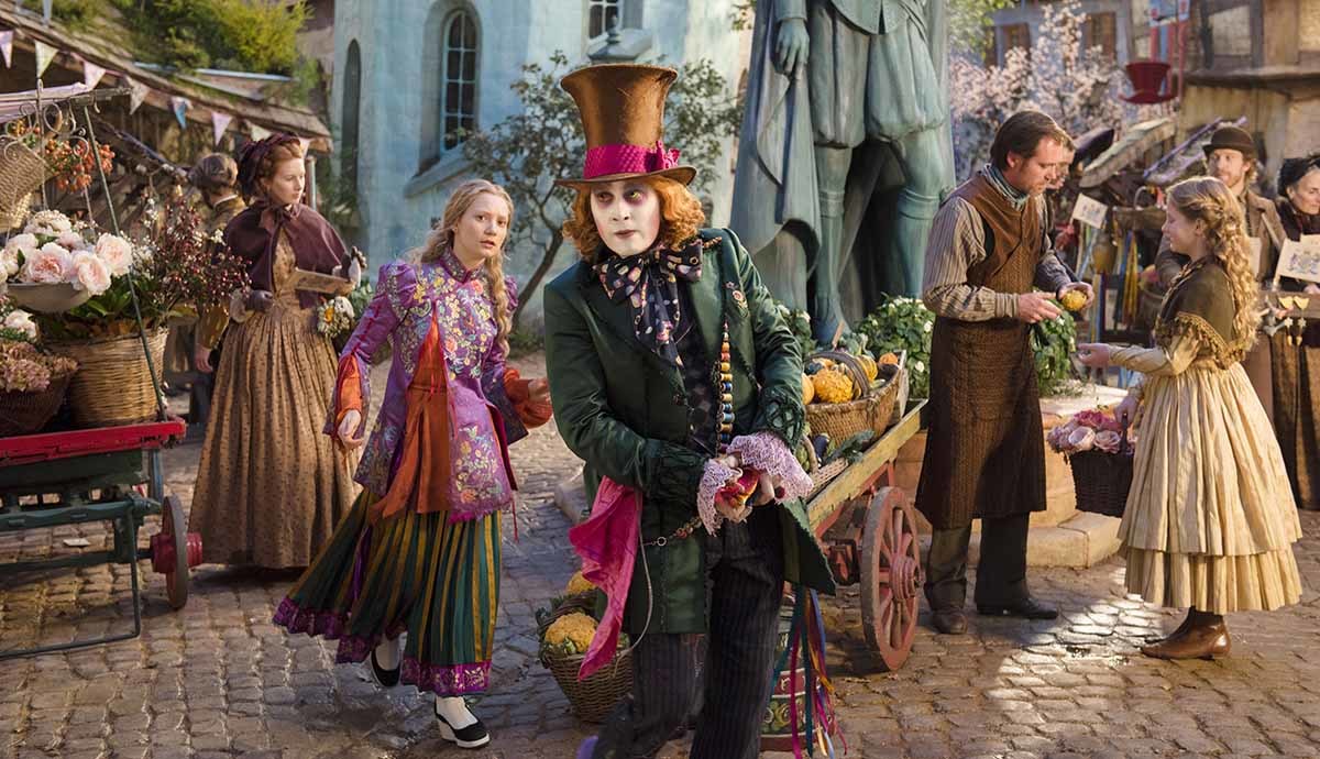 Large a32c9cc20720f82c2197a714188a5bdf alice through the looking glass johnny depp mia wasikowska