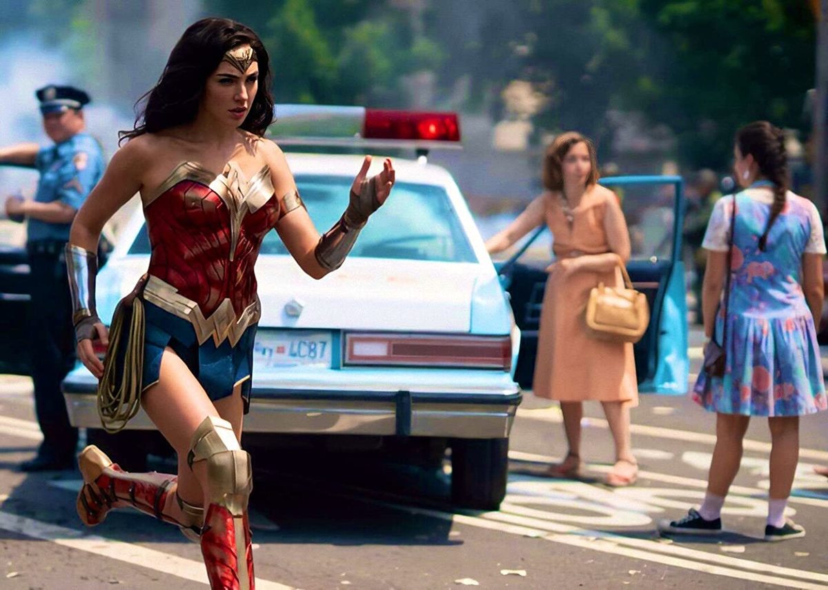 Large a5fa14369f6d6f4f49eb6f594be4d1a9 wonder woman