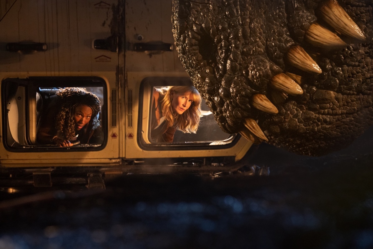 Large b3263d9cc1db3448c26b572b90afbb9d jurassic 20world 20dominion