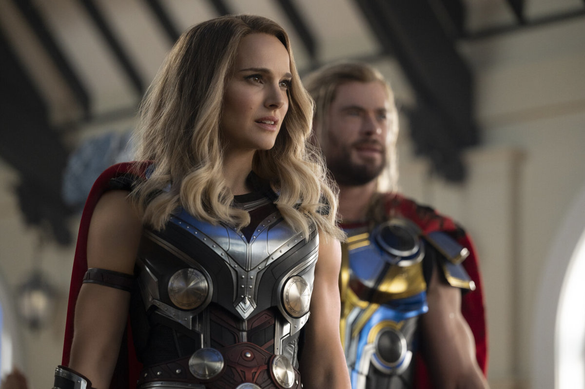 Large c4916a21fc4231d28eb49b9fc9035b44 thor love thunder