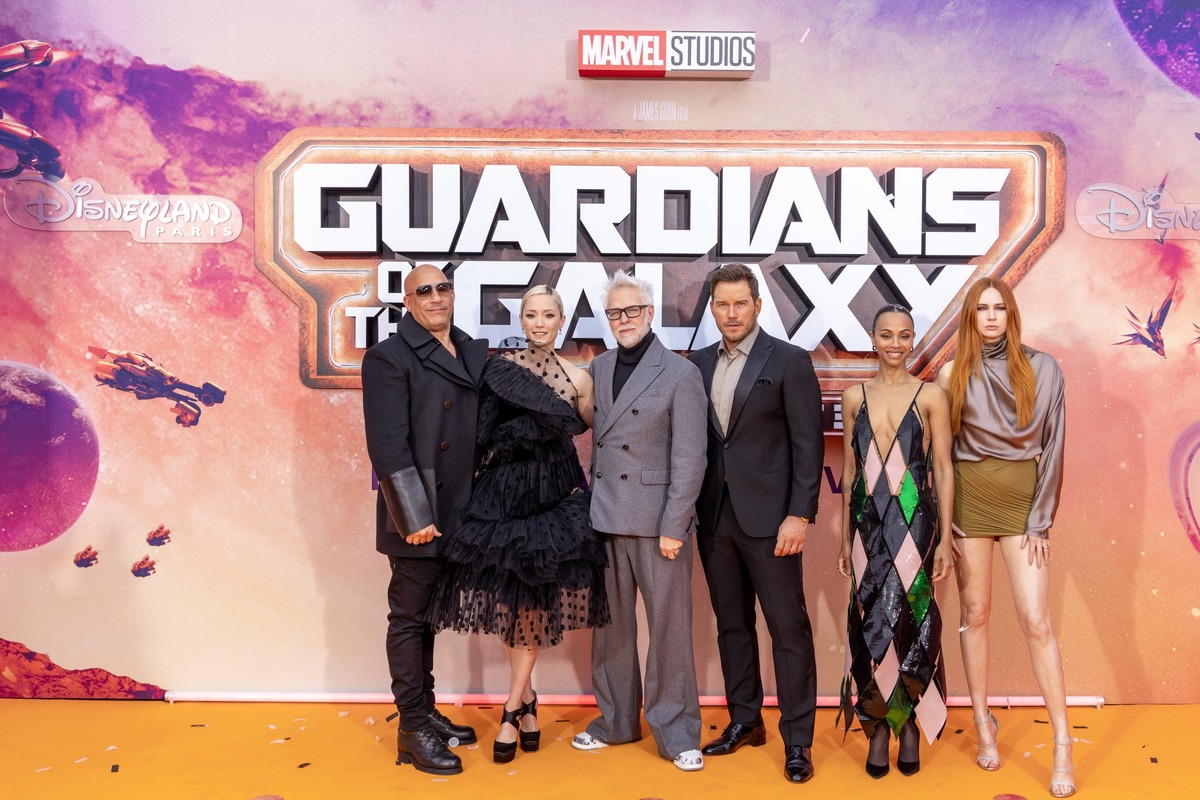 Large d8d1877b6c6a8d20348e3b4c29999278 guardians cast paris