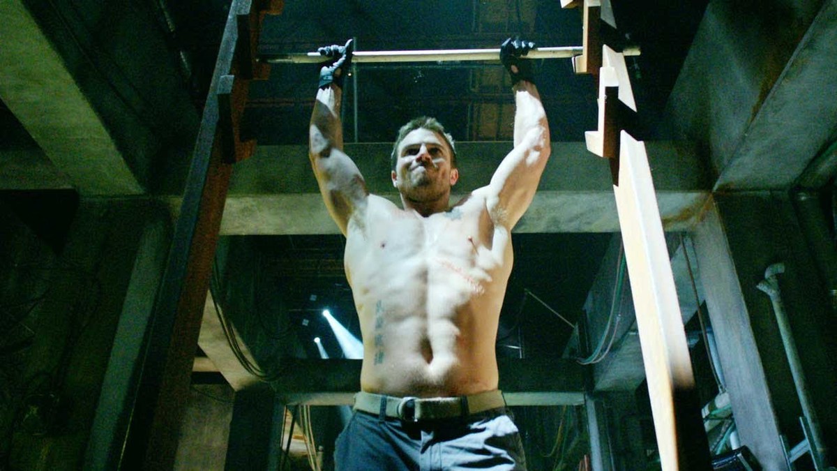 Large dbea32bfbcb95549e6835a9cee564a84 arrow 20stephen amell workout1