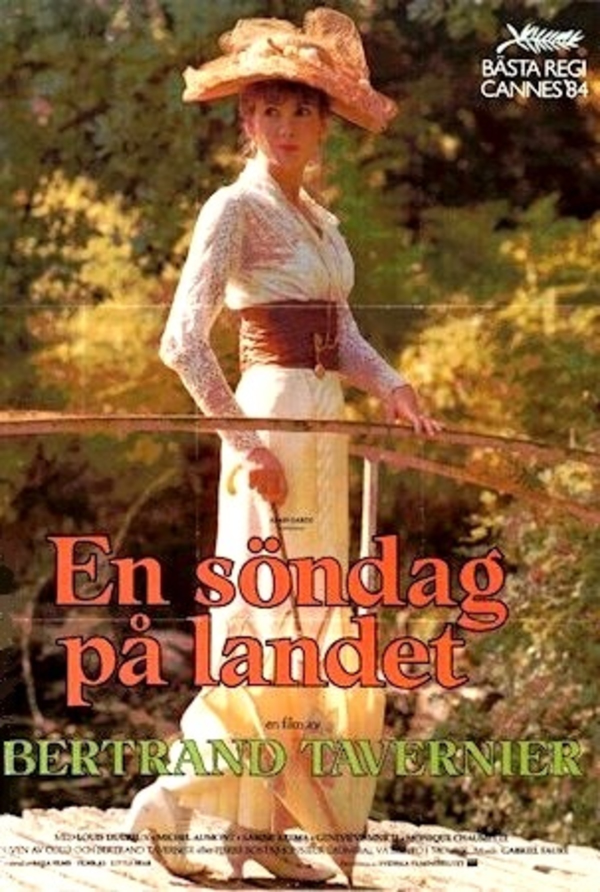 large_1b3e1b9259c8c95def47859ae5617ea5-En_s_C3_B6ndag_p_C3_A5_landet_poster.jpg