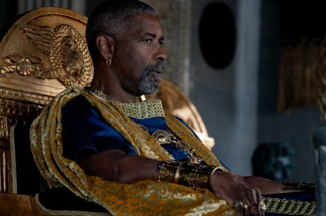 Denzel Washington konspirerar i "Gladiator II"