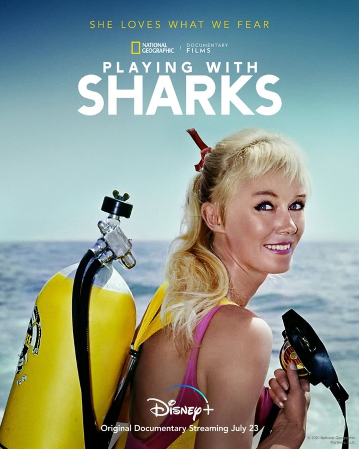large_7e28ce3fdc5ba44313dfd40c09102ce0-playing_with_sharks_the_valerie_taylor_story.jpeg