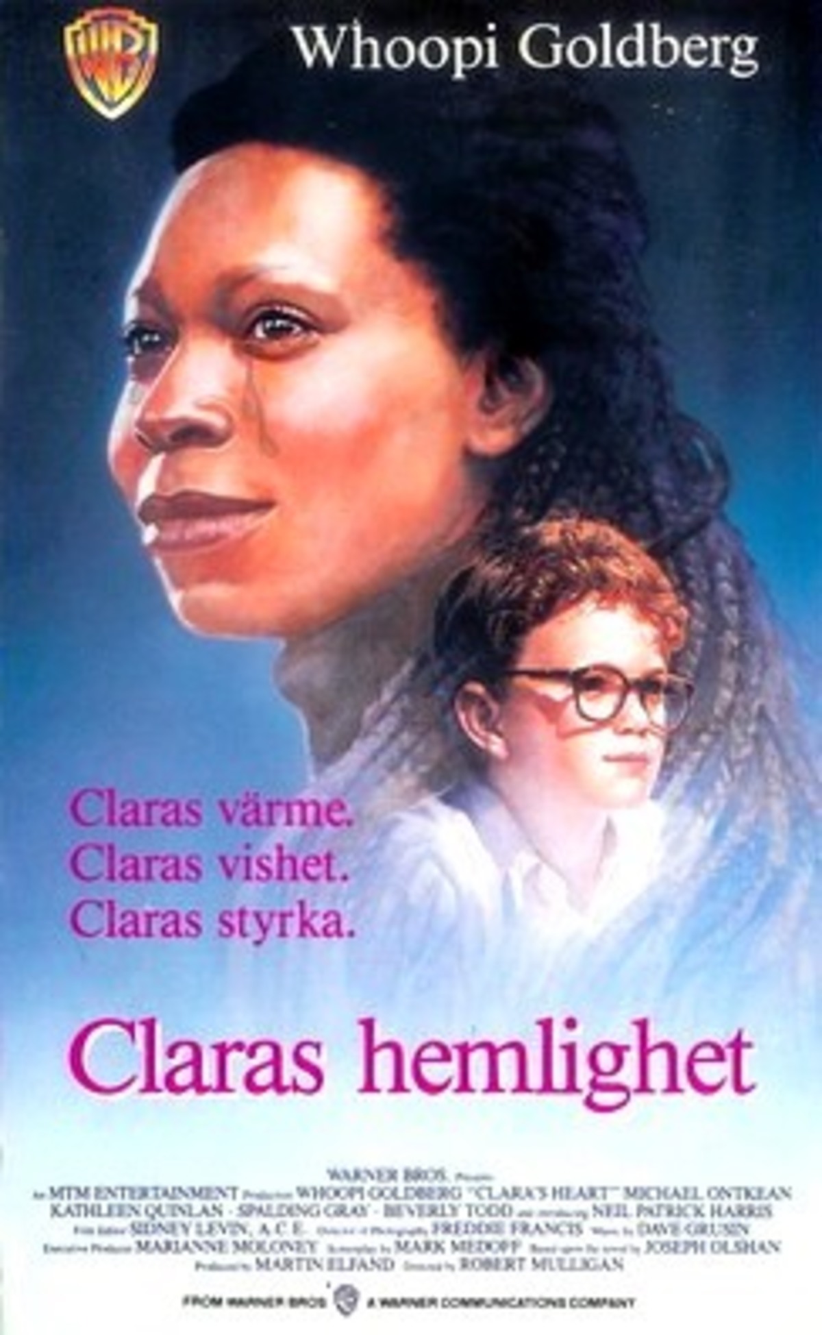 large_b543ea8941708f7ddc7f9a48117f46f7-Claras_20hemlighet.jpg