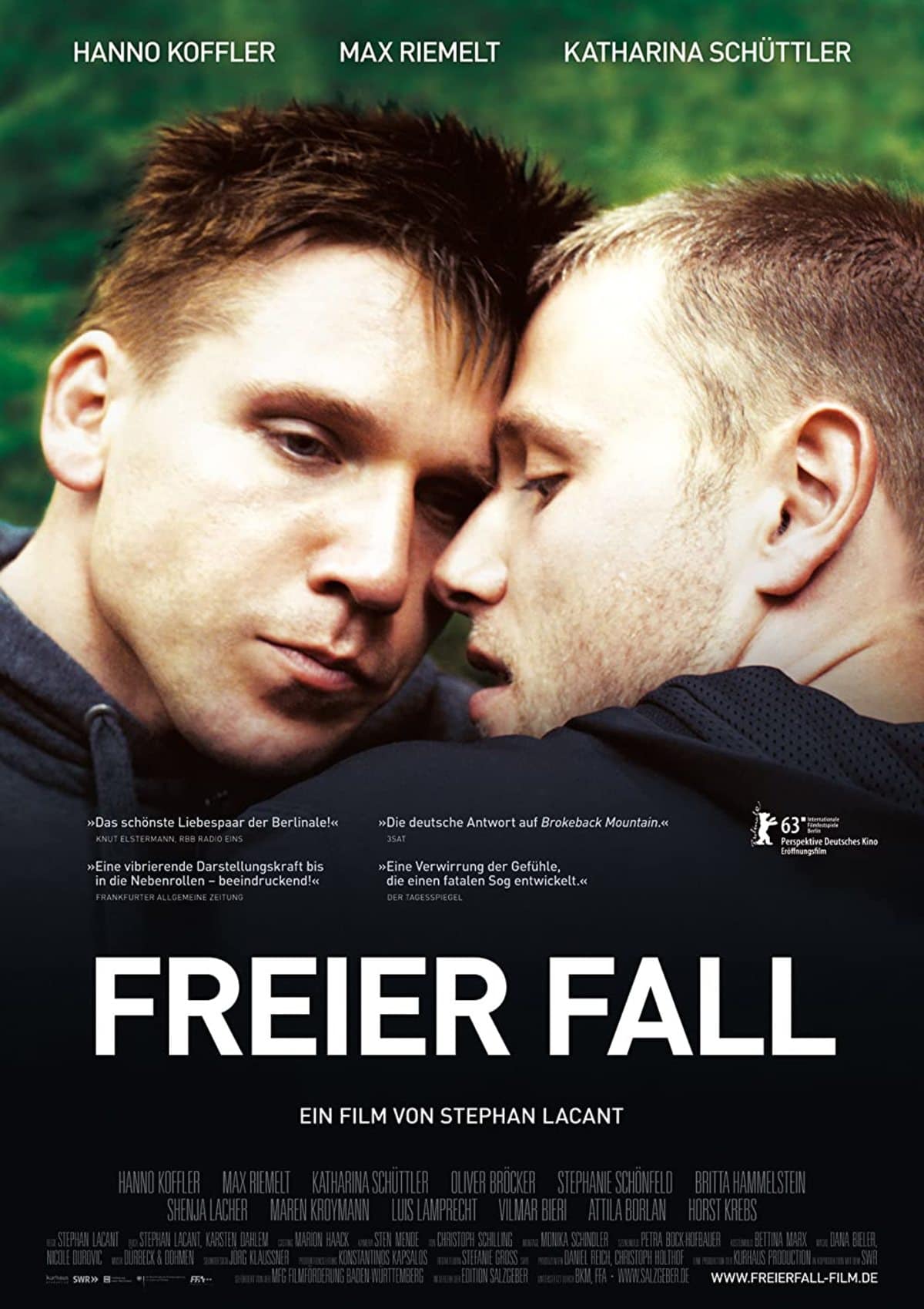 large_d14a064c1bd1b5f249956597a7e0fa48-Freier_20Fall.jpg