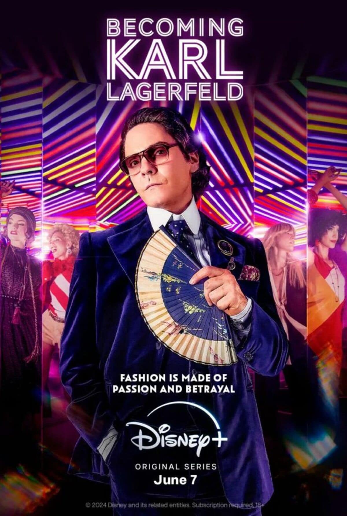 large_d8eec335cc9b0bc327a0a73433c7ad36-lagerfeld_20fix.jpg