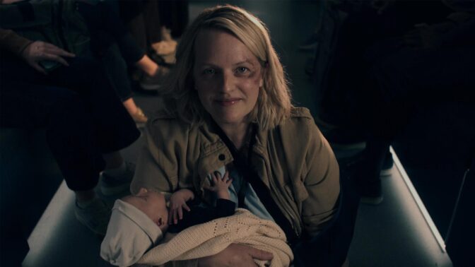 Elisabeth Moss i "The Handmaid's Tale". 