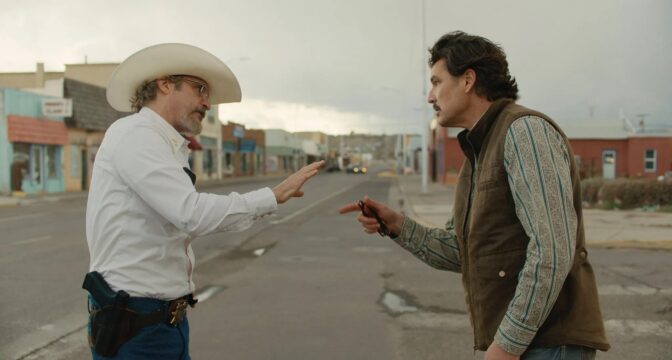 Joaquin Phoenix och Pedro Pascal. 