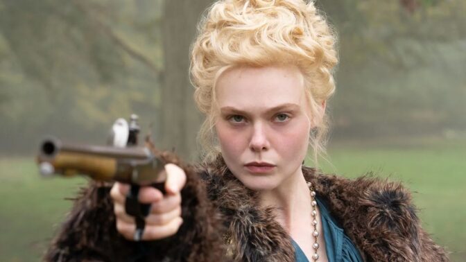 Elle Fanning i "The Great". 